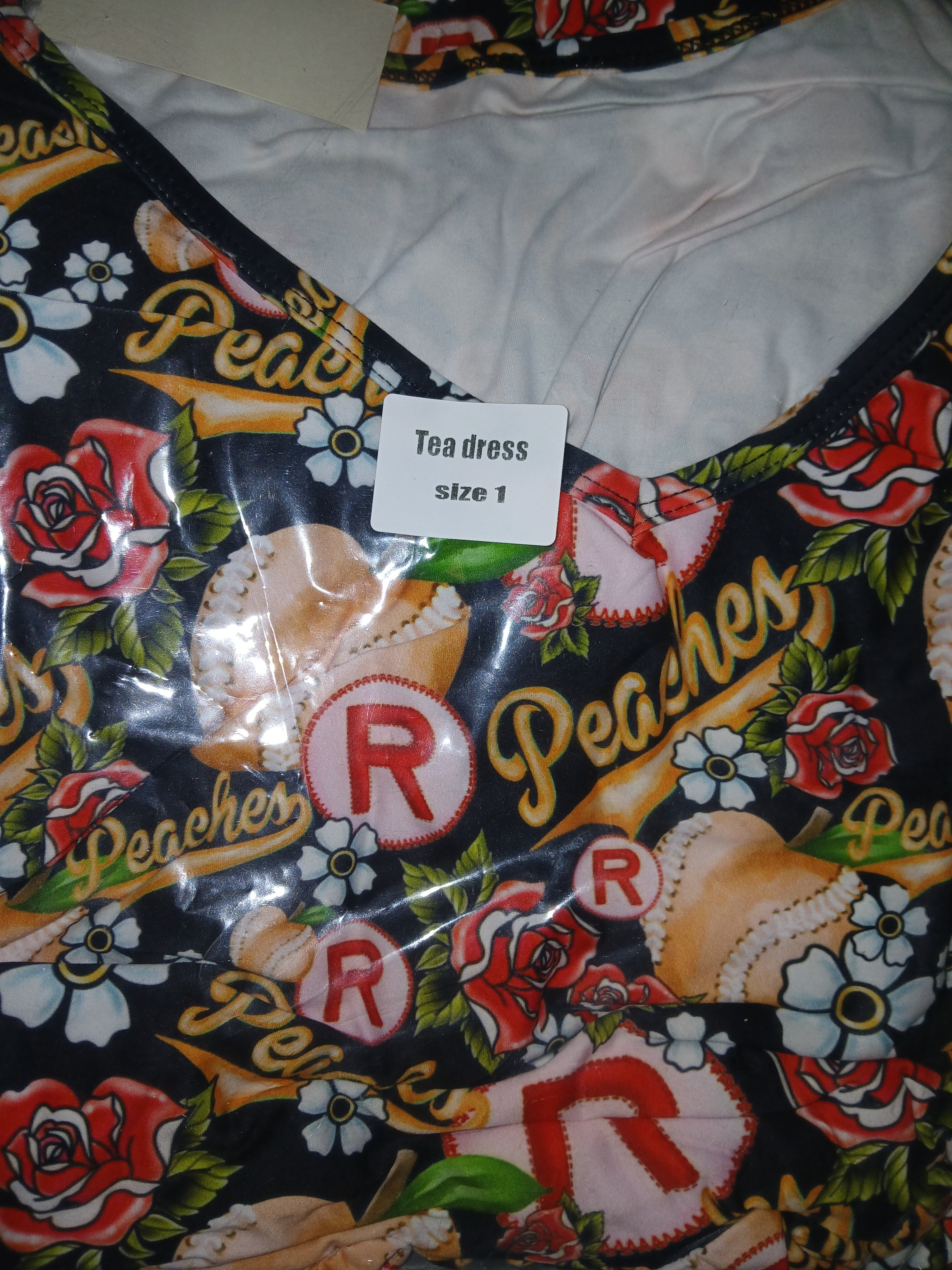 Short Sleeved Tea Dress - Peaches Black (Box 4A)