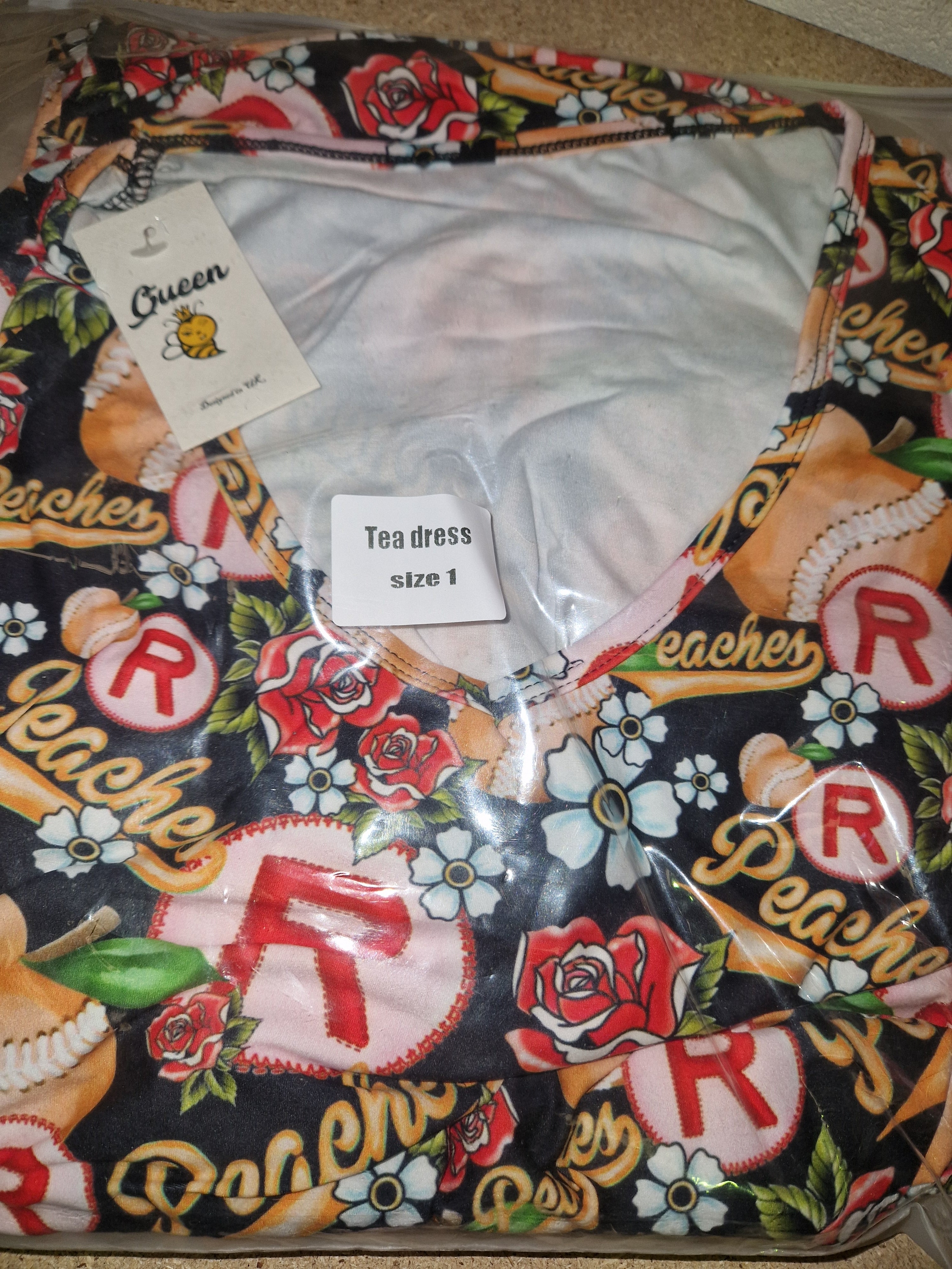 Tea Dress - Peaches on black (8/14)